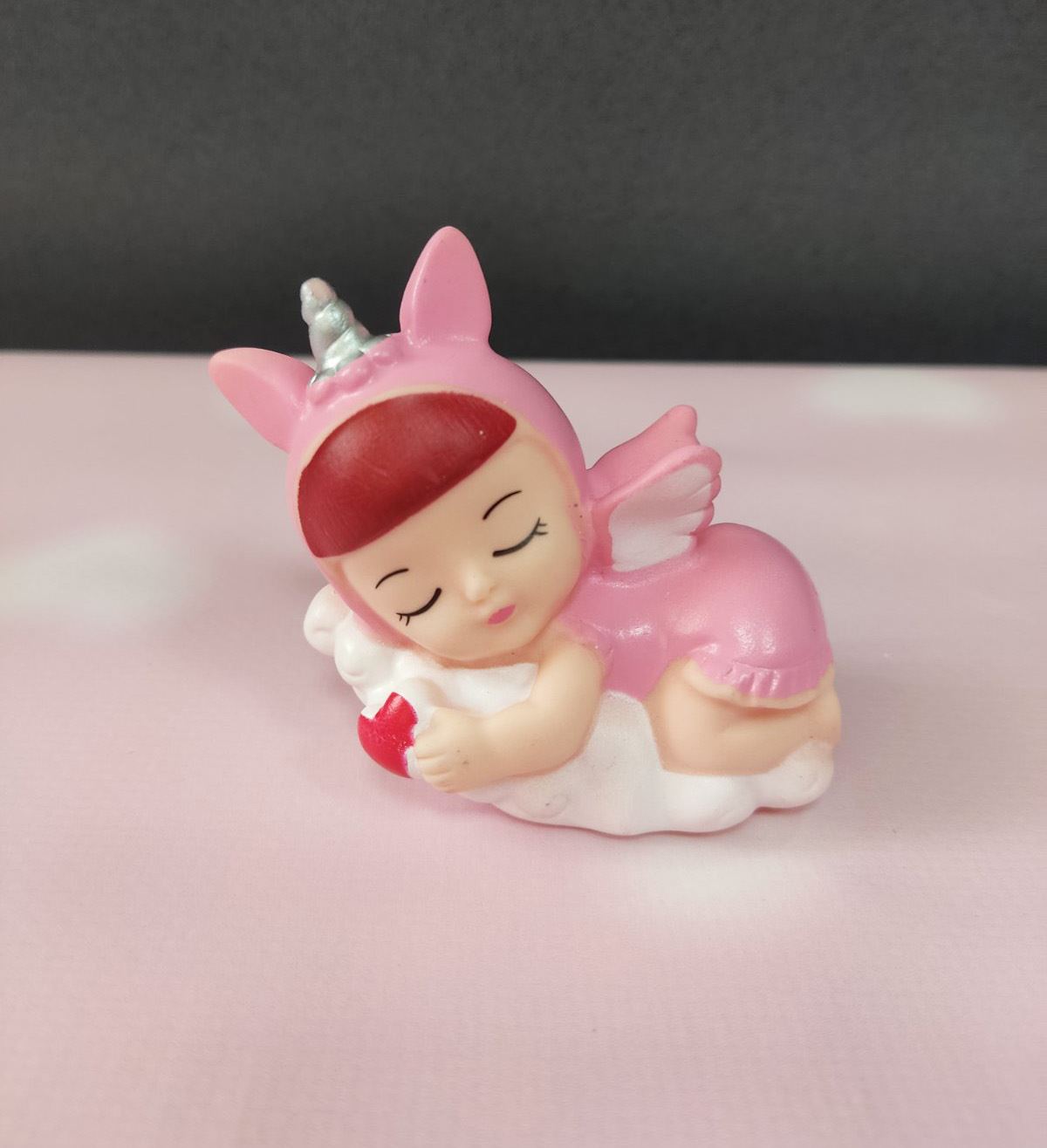 Sleeping baby topper