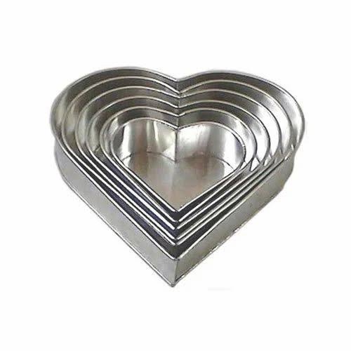 Heart Baking Trays 2.5 Height