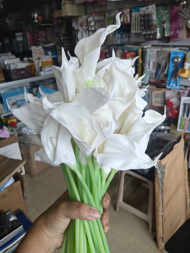 Artificial Lily Flower